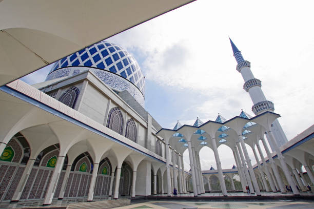 masjid shah alam